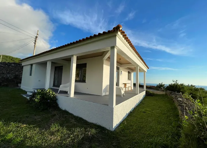 Longitude 31 House *